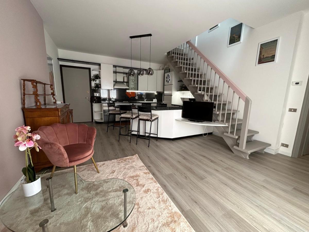 D-Place Apartment Piazza Duomo Crema Exteriér fotografie